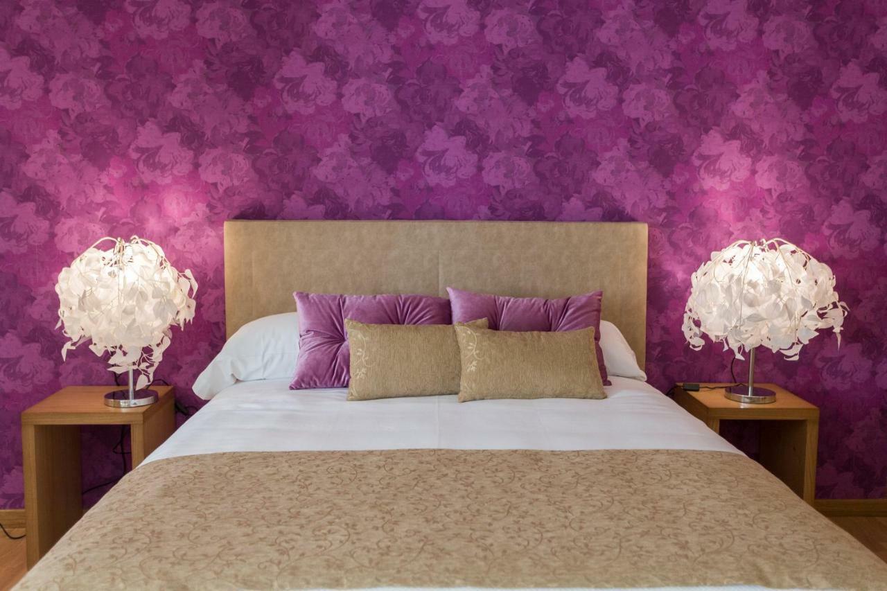 Hotel A Roldana Narón Екстериор снимка